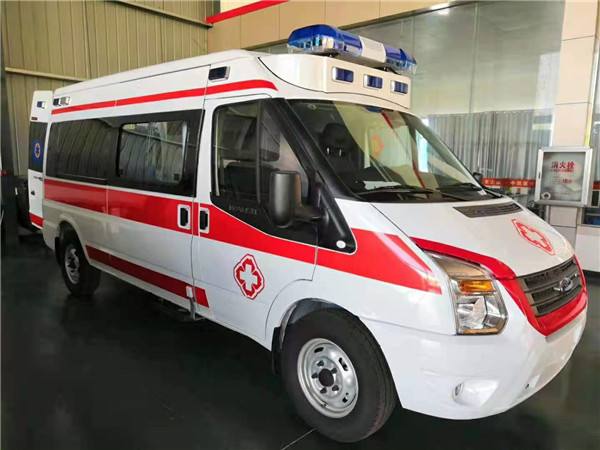 新乐市福特V362救护车